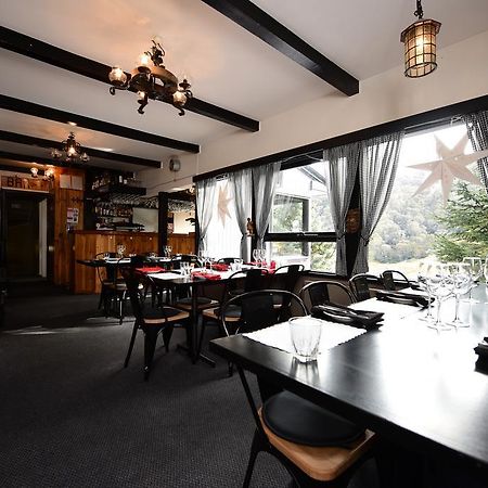 Black Bear Inn Thredbo Exterior photo