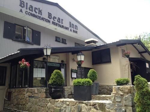 Black Bear Inn Thredbo Exterior photo